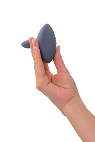 Серая анальная вибровтулка Booty Absolute Beginners 4 Серая анальная вибровтулка Booty Absolute Beginners 4