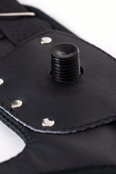 Телесный страпон на трусиках Realstick Harley - 17,3 см. Телесный страпон на трусиках Realstick Harley - 17,3 см.