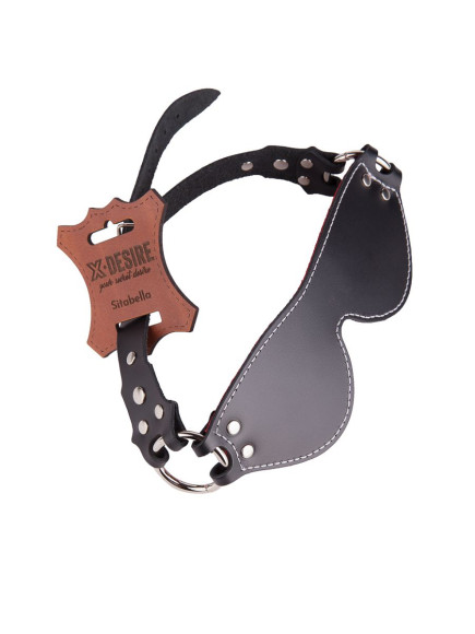 Маска из натуральной кожи с контрастной строчкой по краю Маска из натуральной кожи с контрастной строчкой по краю