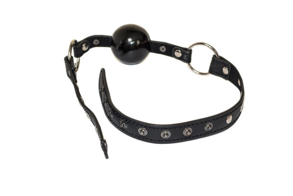 Черный кляп-шарик Bare с шипами Черный кляп-шарик Bare с шипами