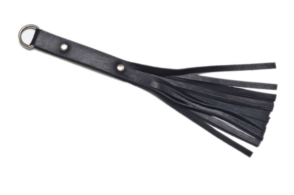 Черная кожаная мини-плеть - 27 см. Черная кожаная мини-плеть - 27 см.