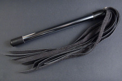 Плетка  Серебряная Мечта-3  - 55 см.