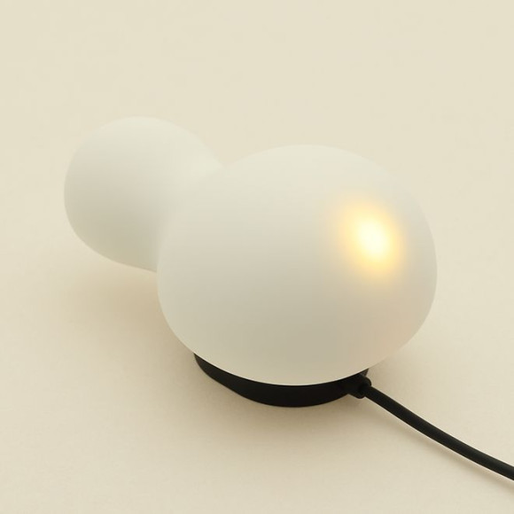 Белый вибратор Iroha Yukidaruma Белый вибратор Iroha Yukidaruma