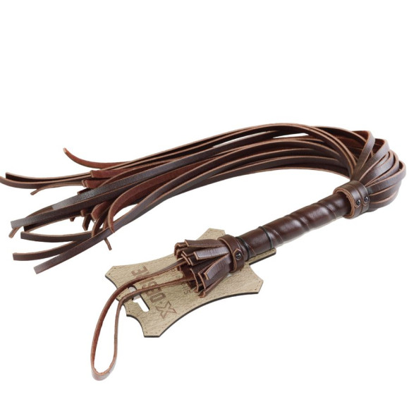 Коричневая кожаная плеть - 65 см. Коричневая кожаная плеть - 65 см.