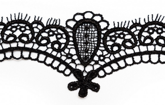 Кружевное ожерелье-чокер Bello fiore