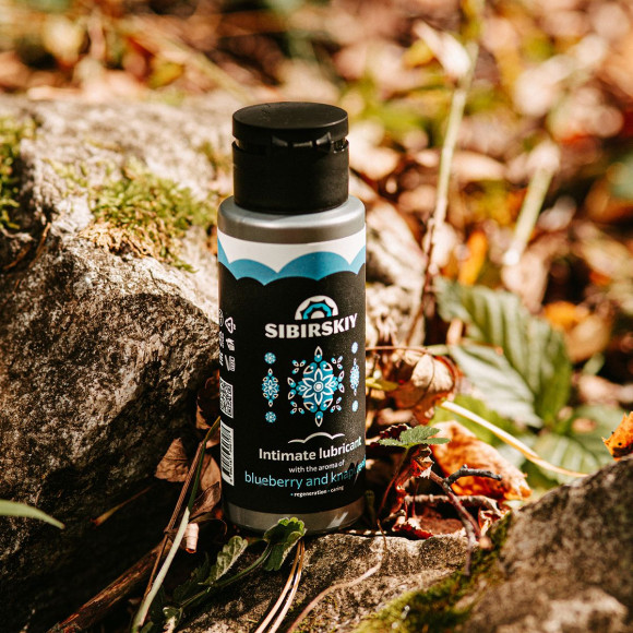 Пролонгирующий интимный лубрикант SIBIRSKIY с ароматом черники и василька - 100 мл. Пролонгирующий интимный лубрикант SIBIRSKIY с ароматом черники и василька - 100 мл.