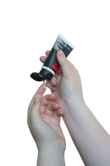 Съедобный лубрикант JUJU Strawberry с ароматом клубники - 50 мл. Съедобный лубрикант JUJU Strawberry с ароматом клубники - 50 мл.