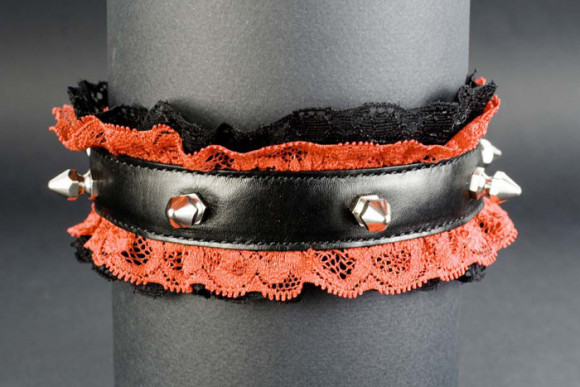 Черно-красный подшитый чокер  Готика-10 