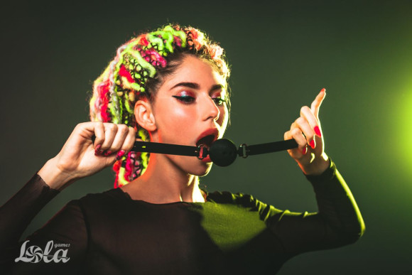 Черный кляп-шарик Charmer S Черный кляп-шарик Charmer S