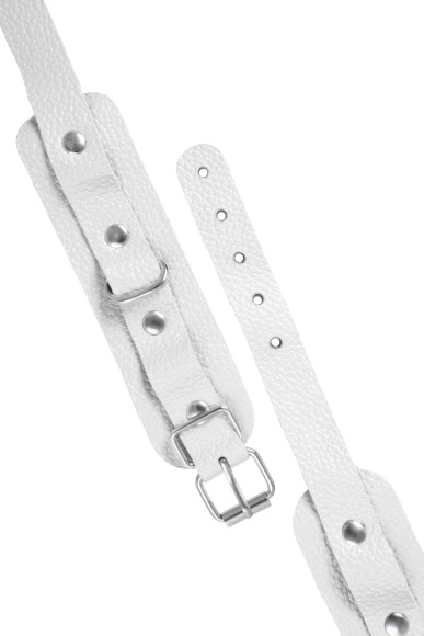 Белые мини-оковы со скруглёнными углами Белые мини-оковы со скруглёнными углами