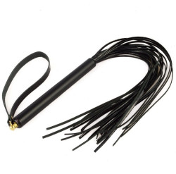 Черная лаковая плеть MIX с ремешком - 47 см. Черная лаковая плеть MIX с ремешком - 47 см.