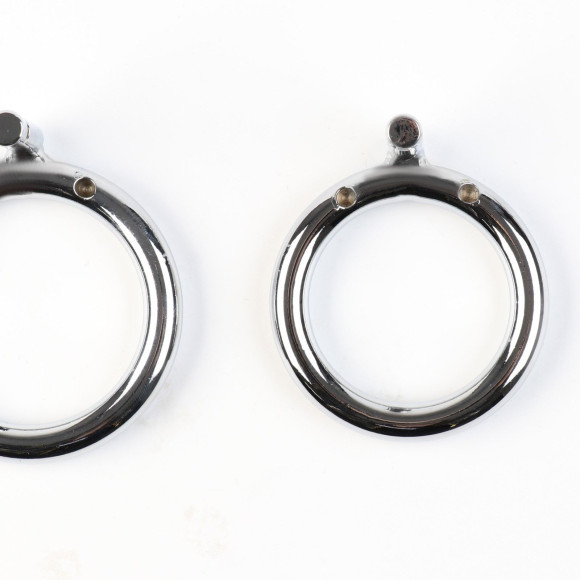 Серебристый мужской пояс верности «Клетка целомудрия № 3» Серебристый мужской пояс верности «Клетка целомудрия № 3»