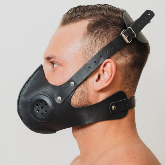 Черная кожаная маска «Сталкер»