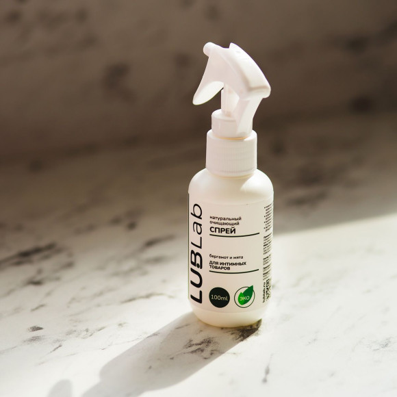 Натуральный очищающий эко-спрей для секс-игрушек с ароматом бергамота и мяты - 100 мл. Натуральный очищающий эко-спрей для секс-игрушек с ароматом бергамота и мяты - 100 мл.