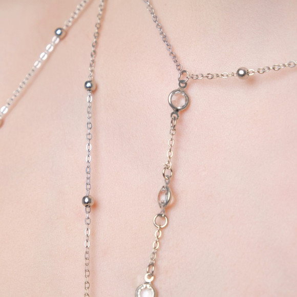 Оригинальная золотистая подвеска на тело с бусинками Оригинальная золотистая подвеска на тело с бусинками