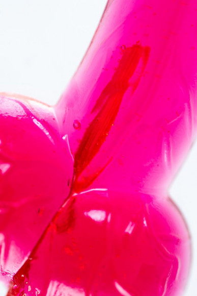 Леденец на палочке в форме пениса со вкусом клубники