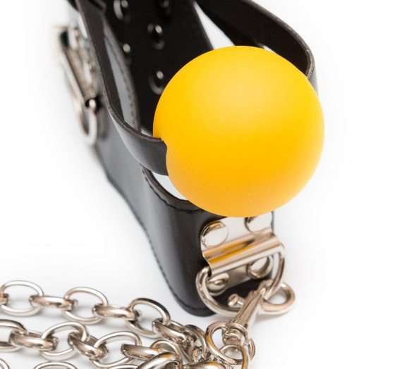 Кляп-шарик с поводком Кляп-шарик с поводком